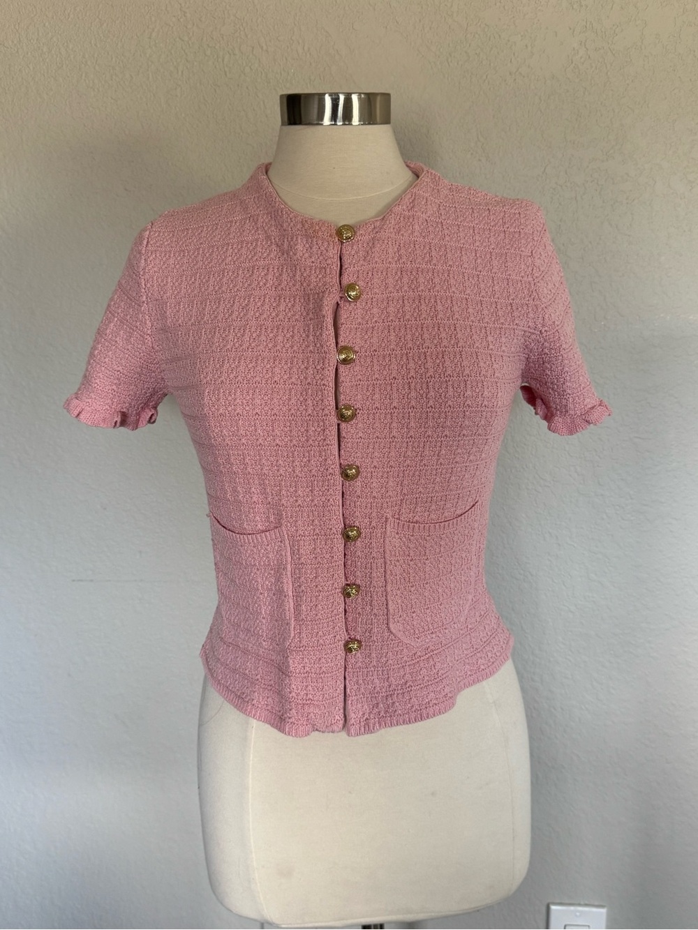 Zara Pink Textured Knit Gold Button Short Sleeve Cardigan – Size M